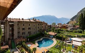 Hotel Canarino Riva Del Garda